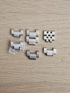 (Category: ) located in . Submitted by eeddmmcchhee (Listing ID 1407984651, Image 1). Description: .