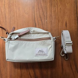 （分類：）位於 。 由 anguschan1129 提交（商品編號 1407998323，圖片 1）。簡介： 。