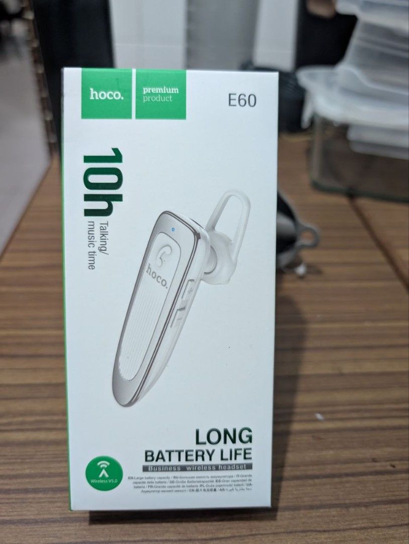 Hoco E60 Wireless Headset (Category: Portable Audio Accessories) located in Singapore. Submitted by txiuru (Listing ID 1408067487, Image 1). Description: - Brand new Hoco E60 Wireless Headset - Up to 10 hours of music/talk time - Noise reduction technology - Voice prompt features - Ideal for calls and music on the go.