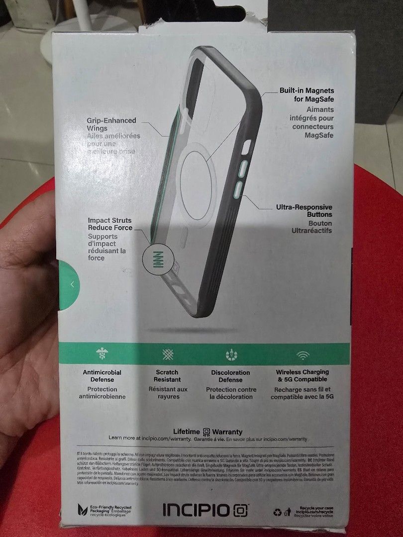 Incipio AeroGrip Case for MagSafe for iPhone 14 Pro (Category: Cases & Sleeves) located in Quezon City. Submitted by ritzrillo (Listing ID 1408022569, Image 2). Description: Incipio AeroGrip Case for MagSafe for iPhone 14 Pro Black/clear .