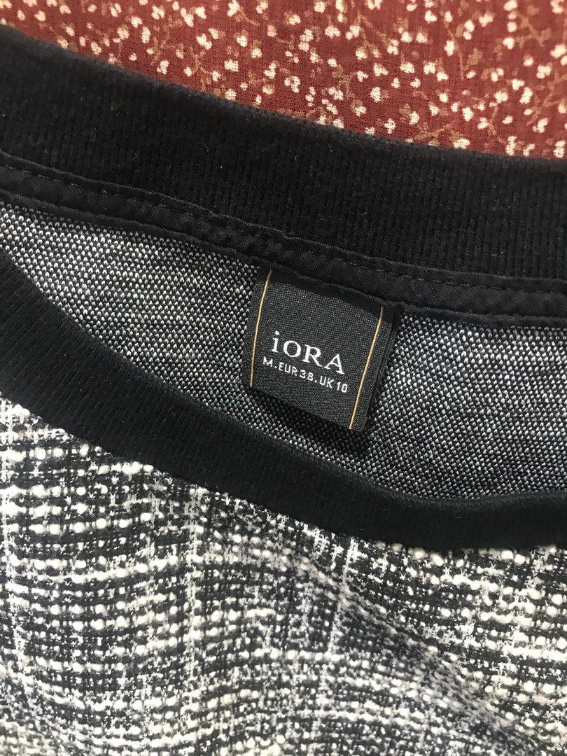 IORA Tweed Dress (preloved) (Category: Dresses) located in Siniloan. Submitted by cleo_fas (Listing ID 1407940448, Image 2). Description: - IORA tweed dress - Black and white pattern - Size: M (EUR 38, UK 10) - Style: Shift dress - Features: Short sleeves, round neckline with black trim - Fabric: Textured.