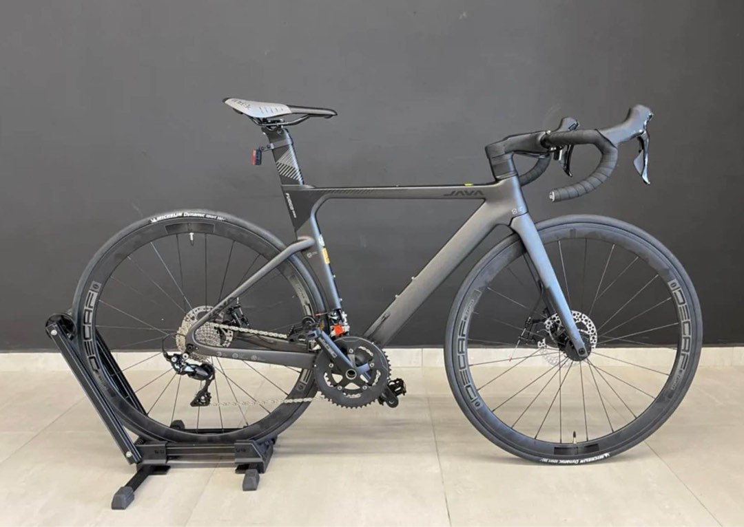 JAVA j.air FUOCO (UCI APPROVED) SHIMANO 105 CARBON ROAD BIKE, Sports ...