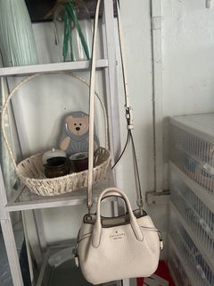 (Category: ) located in . Submitted by nabila832 (Listing ID 1407945028, Image 1). Description: .