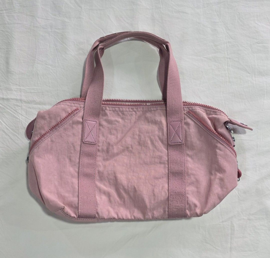 Kipling Art Mini Hanbag (Category: Shoulder Bags) located in Baguio. Submitted by grumpygranny (Listing ID 1407974510, Image 2). Description: measurements: 15.2" X 8.8" base 6.4" WYSIWYT..item is exactly as listed. ➡️ please purchase with the understanding that this is a USED item. if you are sensitive to this condition, please do not purchase. ➡️ please check my profile, only those who understand are welcome to purchase..