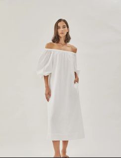 (Category: ) located in . Submitted by shopdolce (Listing ID 1407957571, Image 1). Description: .
