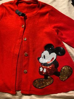 (Category: ) located in . Submitted by chiclosetkeeper (Listing ID 1407977342, Image 1). Description: .