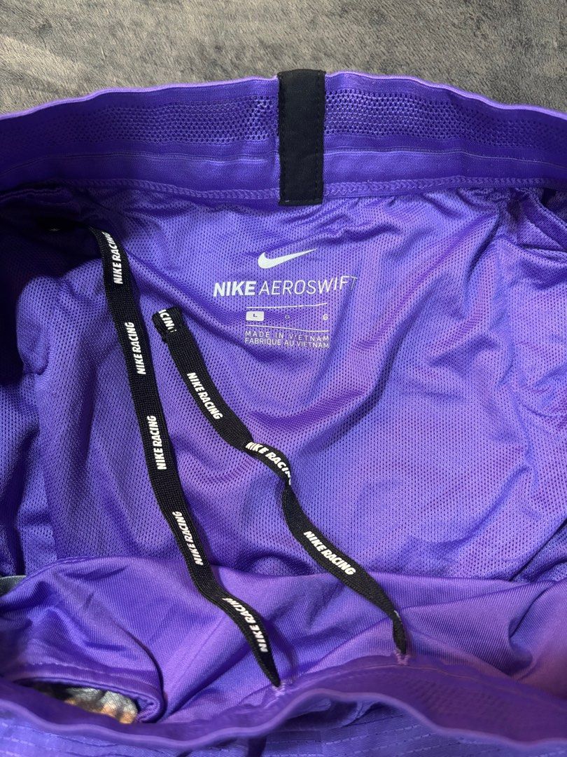 Nike AeroSwift Running Shorts for Men (Category: Activewear) located in Rizal. Submitted by sherry_va (Listing ID 1408001387, Image 3). Description: 10/10 condition Shipping sa malayo Pick up sa malapit.