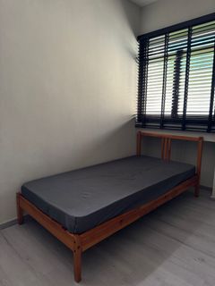 (Category: ) located in . Submitted by bindi (Listing ID 1408051507, Image 1). Description: .