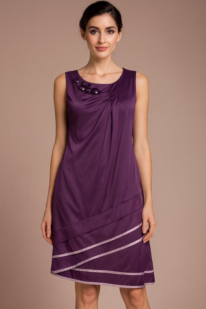 Sleeveless Silky Formal Dress (Category: Dresses) located in Batangas. Submitted by klv_24 (Listing ID 1407962958, Image 1). Description: Silky dress with inner lining Side zip Color may vary due to Lightning Items maybe have flaws/stain or dirt very minimal and unnoticeable but still wearable. Please limit your expectation. Payment first thru Gcash/Maya Delivery Fee/Shipping fee c/o to Buyer Thank you po..