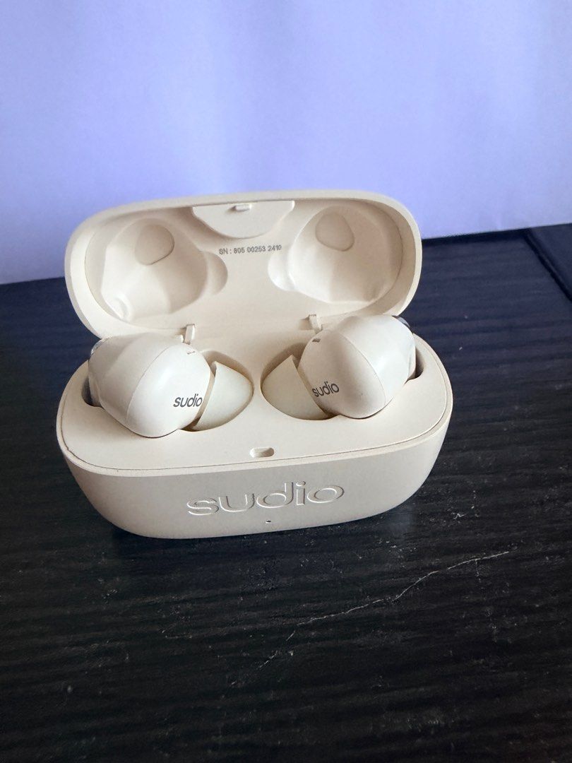 Sudio Earbuds425112046467829761