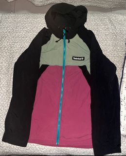 (Category: ) located in . Submitted by eanz666 (Listing ID 1407954643, Image 1). Description: .