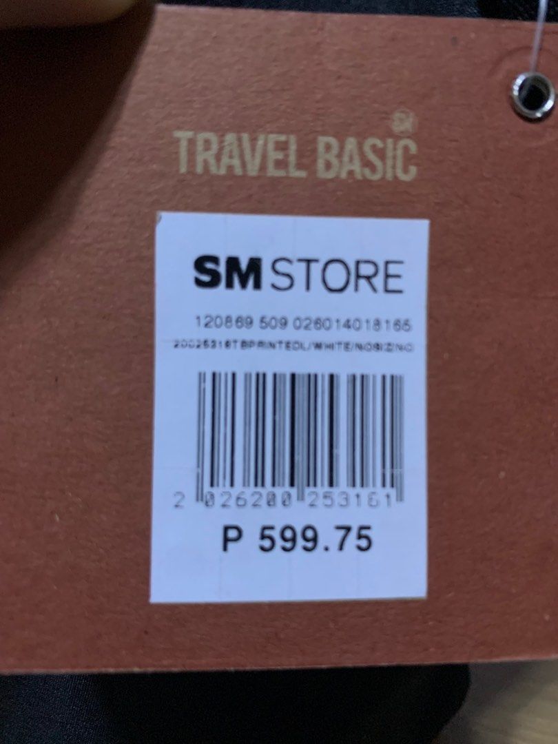 Travel Basic Luggage Cover - Size S (Category: Luggage) located in Makati City. Submitted by atarahlag (Listing ID 1407990720, Image 2). Description: 599 Orig price .