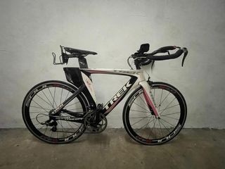 (Category: ) located in . Submitted by caroubikes (Listing ID 1408020752, Image 1). Description: .