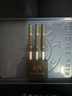 （分類：）位於 。 由 aimapleez 提交（商品編號 1408105792，圖片 1）。簡介： 。