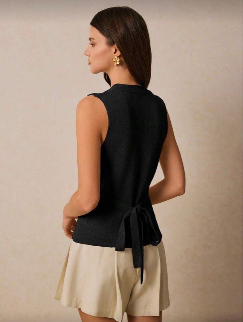 V-neck Shell Buttons Sleeveless Cardigan (Category: Sleeveless) located in Quezon City. Submitted by krishramos (Listing ID 1407969059, Image 2). Description: USED ONCE V-neck Shell Buttons Sleeveless Cardigan 🖤 MEDIUM but can also fit small-ish frames. Stretchable. LIKE NEW QUALITY..