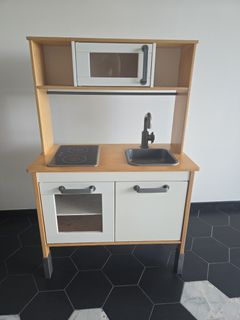 (Category: ) located in . Submitted by jaaaan05 (Listing ID 1407992185, Image 1). Description: .