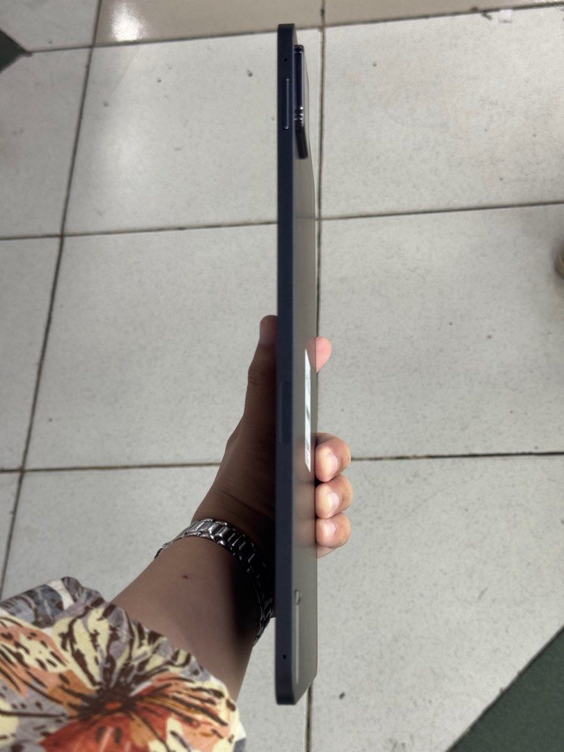 Xiaomi Pad 7 256gb Wifi NTC Complete (Category: Android) located in San Juan City. Submitted by keannagadgetph (Listing ID 1408083703, Image 3). Description: Available Units for today's POST! Xiaomi Pad 7 / 256gb / Wifi / Complete - any colors available - good condition - 99 Makinis - good battery - no issue / repair - Any colors available ~ Accepting SWAP / TRADE IN / INSTALLMENT / BINTA UNIT ~ CASH ON DELIVERY METRO MANILA / LBC PAYMENT FIRST ~