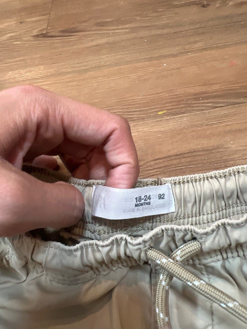 Zara kid’s boy pants (Category: Babies & Kids Fashion) located in Las Pinas. Submitted by odee25 (Listing ID 1407980487, Image 2). Description: fits 1-4 yrs old.