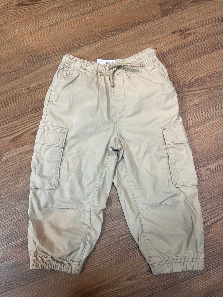 Zara kid’s boy pants (Category: Babies & Kids Fashion) located in Las Pinas. Submitted by odee25 (Listing ID 1407980487, Image 1). Description: fits 1-4 yrs old.