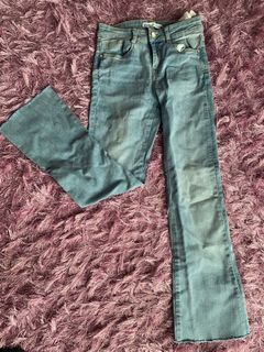 (Category: ) located in . Submitted by luvhhhhnurul (Listing ID 1408028117, Image 1). Description: .