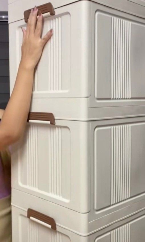 5-Layer Stackable Cabinet with Drawers (Category: Shelves, Cabinets & Racks) located in Pasig City. Submitted by igustnik (Listing ID 1392149372, Image 2). Description: Super gandaaaaa RFS: Wala lang haha bibili lang ulit ng bago kasi reset ako ng room No issues..