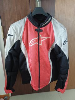 (Category: ) located in . Submitted by munbryan739551 (Listing ID 1408158348, Image 1). Description: .