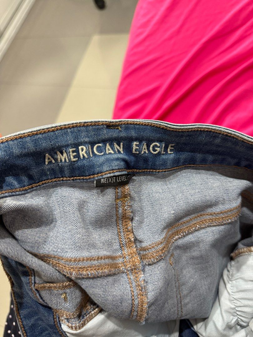 American Eagle Hi-Rise Jegging Jeans (Category: Jeans) located in Pasig City. Submitted by samks28 (Listing ID 1408176919, Image 2). Description: .