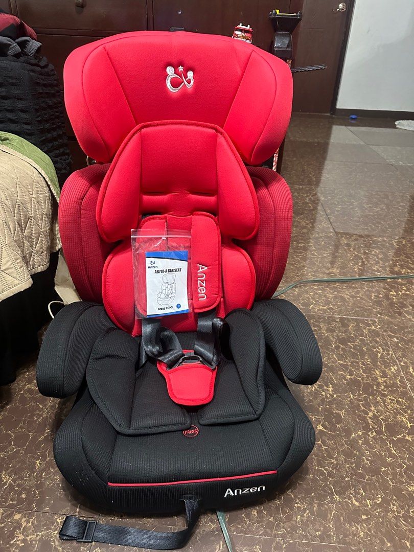 Anzen Kidd Car Seat Group 1/2/3 - Red (Category: Car Seats) located in Paranaque City. Submitted by imamber08 (Listing ID 1408249698, Image 1). Description: - Anzen Kidd car seat - Suitable for Group 1/2/3 - Stylish red and black color scheme - Equipped with a 5-point harness system for enhanced safety - Brand new, still in original packaging.