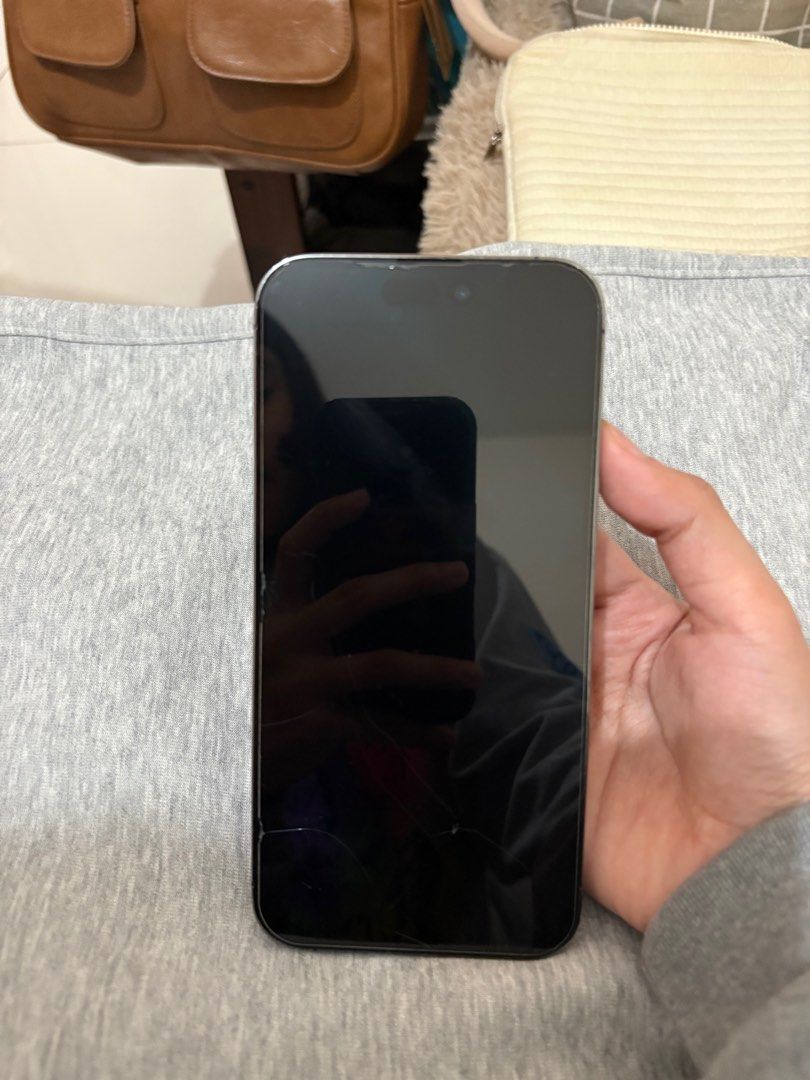 apple Iphone 14 pro max 256 gb in deep purple (Category: iPhone X Series) located in Quezon City. Submitted by grwme (Listing ID 1408210697, Image 3). Description: ★ wts ★ Iphone 14 pro max ❗️Read❗️ - message to avail - total + sf - MOP: GCASH / BDO - MOD: sdd (lalamove / grab), jnt - meetup: cubao / espanya - dm for more pics - no returns - body: 8/10 - bh: 80% - all working / no functional issue - no crack on screen inclusion - unit - chord (an
