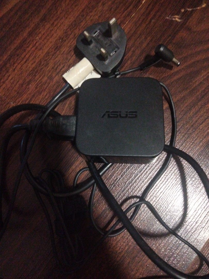 ASUS Laptop Charger406055600742082560