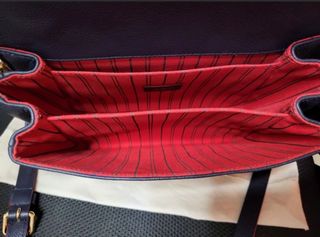 (Category: ) located in . Submitted by pricetosell (Listing ID 1408260384, Image 1). Description: .