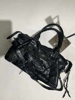 (Category: ) located in . Submitted by luxbag_ph (Listing ID 1408196674, Image 1). Description: .