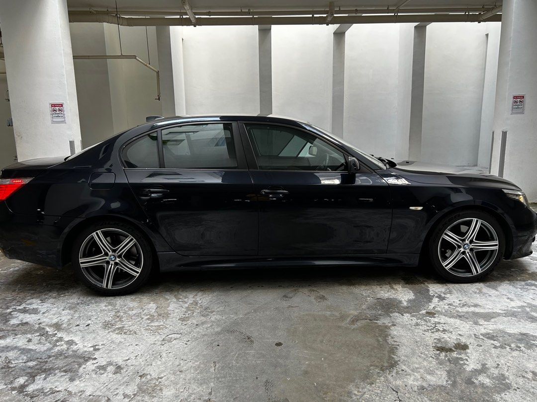 BMW 5 Series Sedan 520i Executive (A) (Category: Used Cars) located in Singapore. Submitted by kellyjunior (Listing ID 1408150648, Image 3). Description: COE till Jan 29.