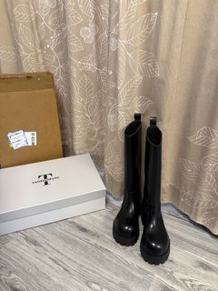 （分類：）位於 。 由 kitkitmuimui 提交（商品編號 1408189103，圖片 1）。簡介： 。