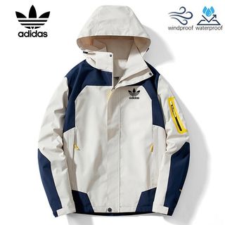 Refined Outerwear: Elevated Jackets for All-Weather Style Collection item 3