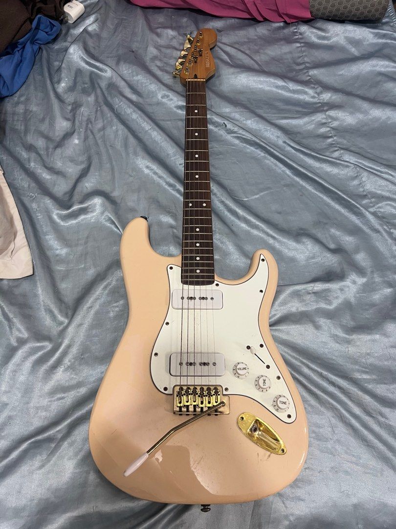 Busker's Electric Guitar with P90 pickup, Hobbies & Toys, Music & Media ...