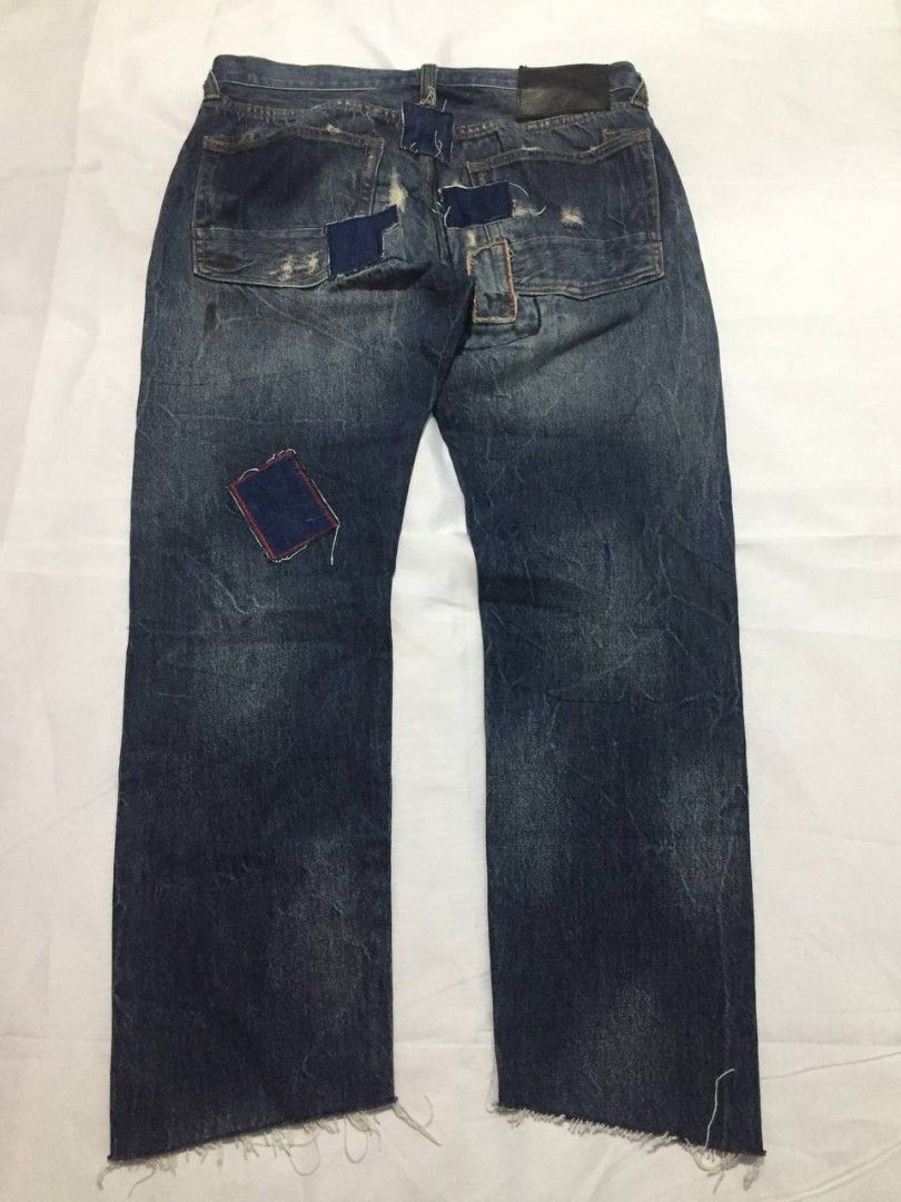 CLASSIC PRPS jeans barracuda boro jeans (Category: Jeans) located in Cagayan de Oro. Submitted by swagdealer (Listing ID 1407910013, Image 3). Description: PRPS made in japan size 32 on tag measurement: waist 17 thigh 12 hem 7 front rise 11 back rise 13 outseam 38 inseam 27 500 pesos make offer for fast transaction📩.
