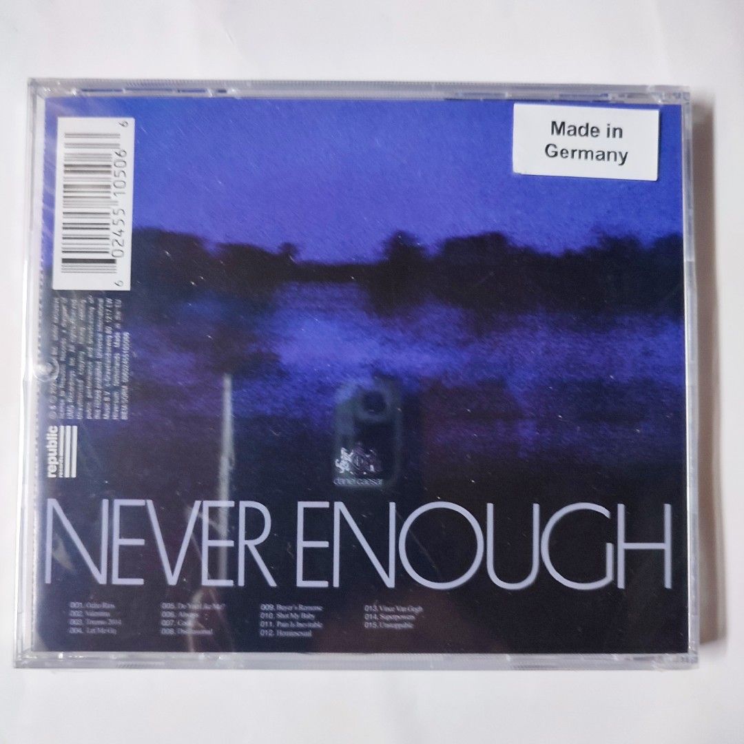 Daniel Caesar / Never Enough CD （分類：音樂與媒體 - CD 及 DVD）位於 Hong Kong。 由 sinominib18 提交（商品編號 1407795740，圖片 2）。簡介： 💯% brand new sealed。