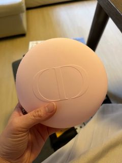 （分類：）位於 。 由 djinnaxes 提交（商品編號 1408190486，圖片 1）。簡介： 。