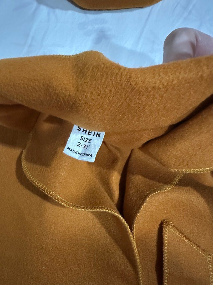 Dress Set with Beret (2-3Y) (Category: Babies & Kids Fashion) located in Quezon City. Submitted by stylebook_ph (Listing ID 1408249959, Image 3). Description: Inner shirt not included. Includes beret.