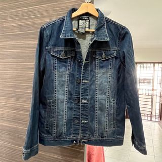 (Category: ) located in . Submitted by yap09818 (Listing ID 1408204636, Image 1). Description: .