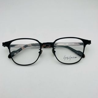 (Category: ) located in . Submitted by luxeglasses (Listing ID 1408169707, Image 1). Description: .