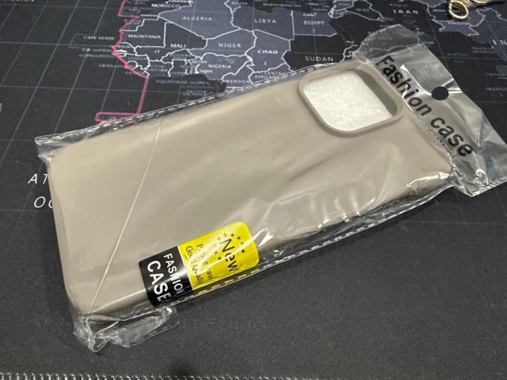 Iphone 16pro max casing (Category: Cases & Covers) located in Butterworth. Submitted by maxtrad8 (Listing ID 1408249813, Image 1). Description: Brand new.