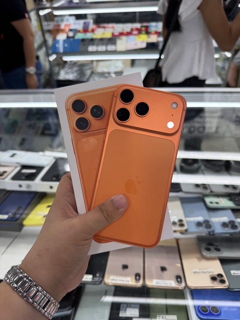 Iphone 17 Pro Max 256gb 100% batt SMARTLOCKED NTC No issue RUSH (Category: iPhone 17 Series) located in San Juan City. Submitted by javedsgadgetshop (Listing ID 1408173898, Image 1). Description: INSTALLMENT OPTIONS : SPAY LATER / GGIVES / CREDIT CARD! WE BUY AND SELL SO PWEDE MAGBINTA OR SWAP ! Quick Specs : 💵 Iphone 17 Pro Max •256gb •NTC Variant •100% batt health •Smartlocked •100% Smoothness •No hidden issue | No Repaired •100% Authentic | N