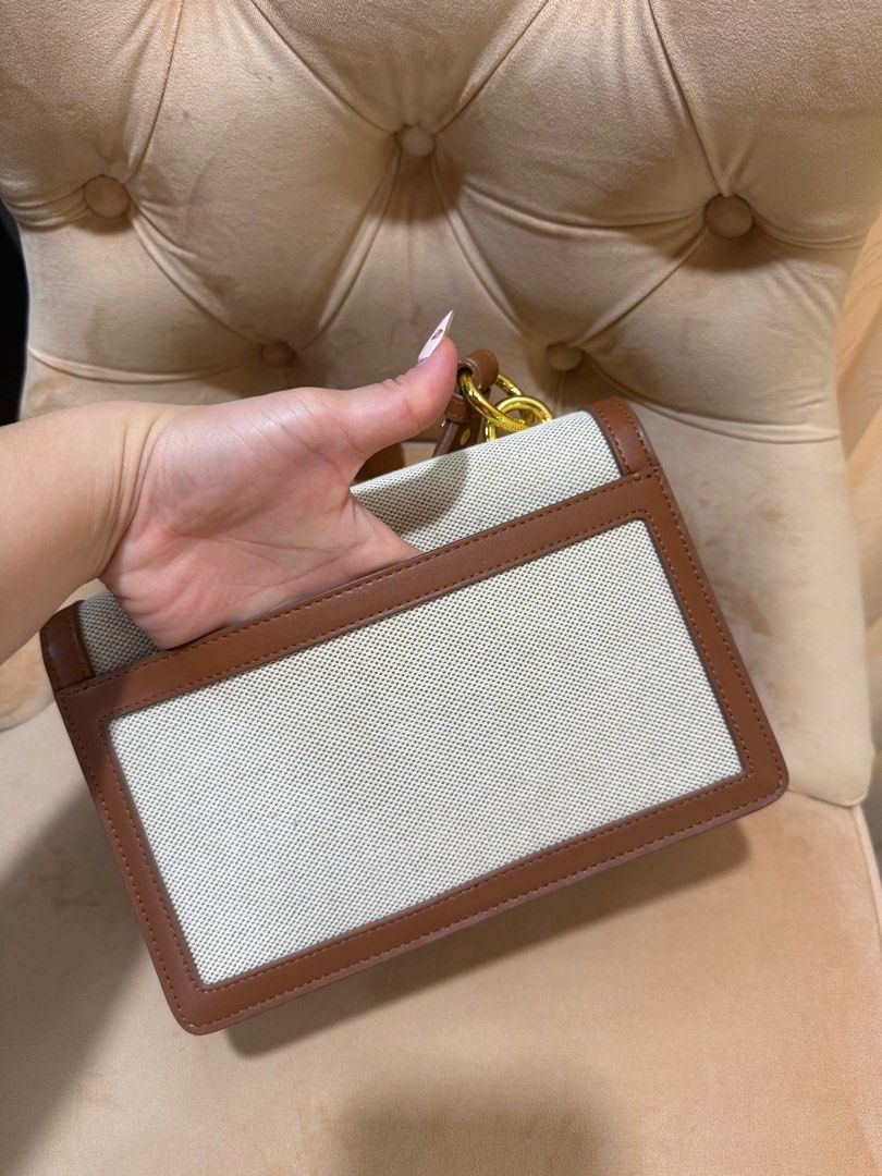 JW PEI Gabbi Bag (Category: Luxury Bags & Wallets) located in Angeles City. Submitted by bagpriceinfiniteluck (Listing ID 1408117724, Image 3). Description: Almost new condition. SUPER SALE PRICE.