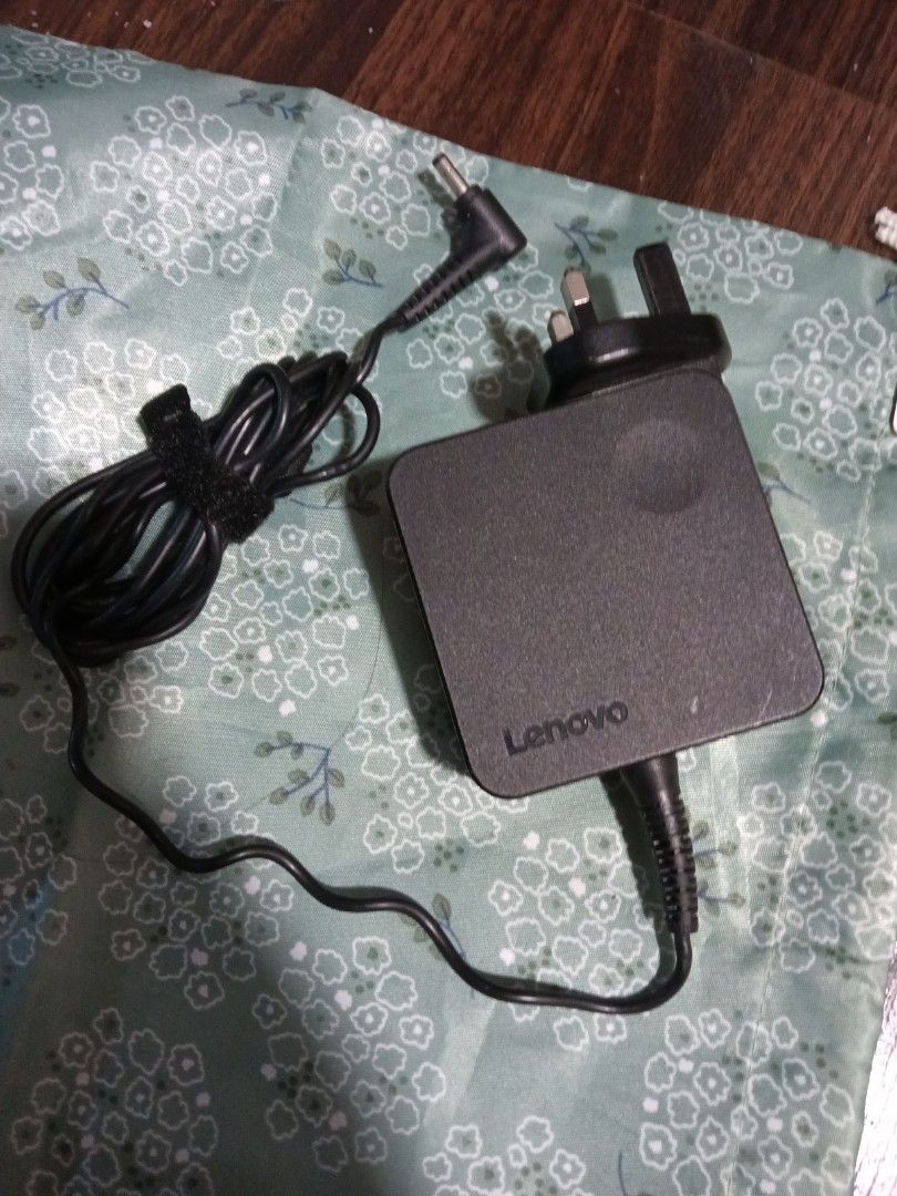 Lenovo AC Adapter - 20V 2.25A