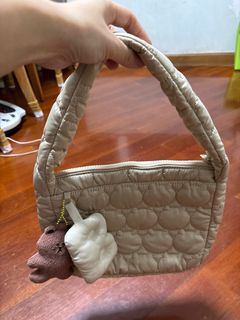 （分類：）位於 。 由 jan_hhhh 提交（商品編號 1408254485，圖片 1）。簡介： 。