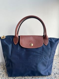 （分類：）位於 。 由 honeyrose99 提交（商品編號 1408192305，圖片 1）。簡介： 。