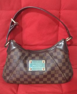 (Category: ) located in . Submitted by stylejourney (Listing ID 1408248597, Image 1). Description: .