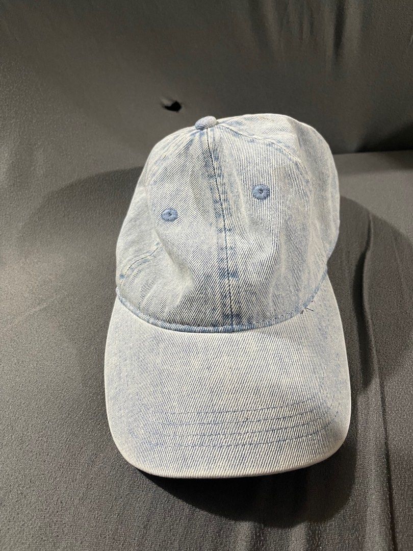 Memo Denim Cap (Category: Caps & Hats) located in Baguio. Submitted by jakediaus (Listing ID 1408251531, Image 1). Description: .